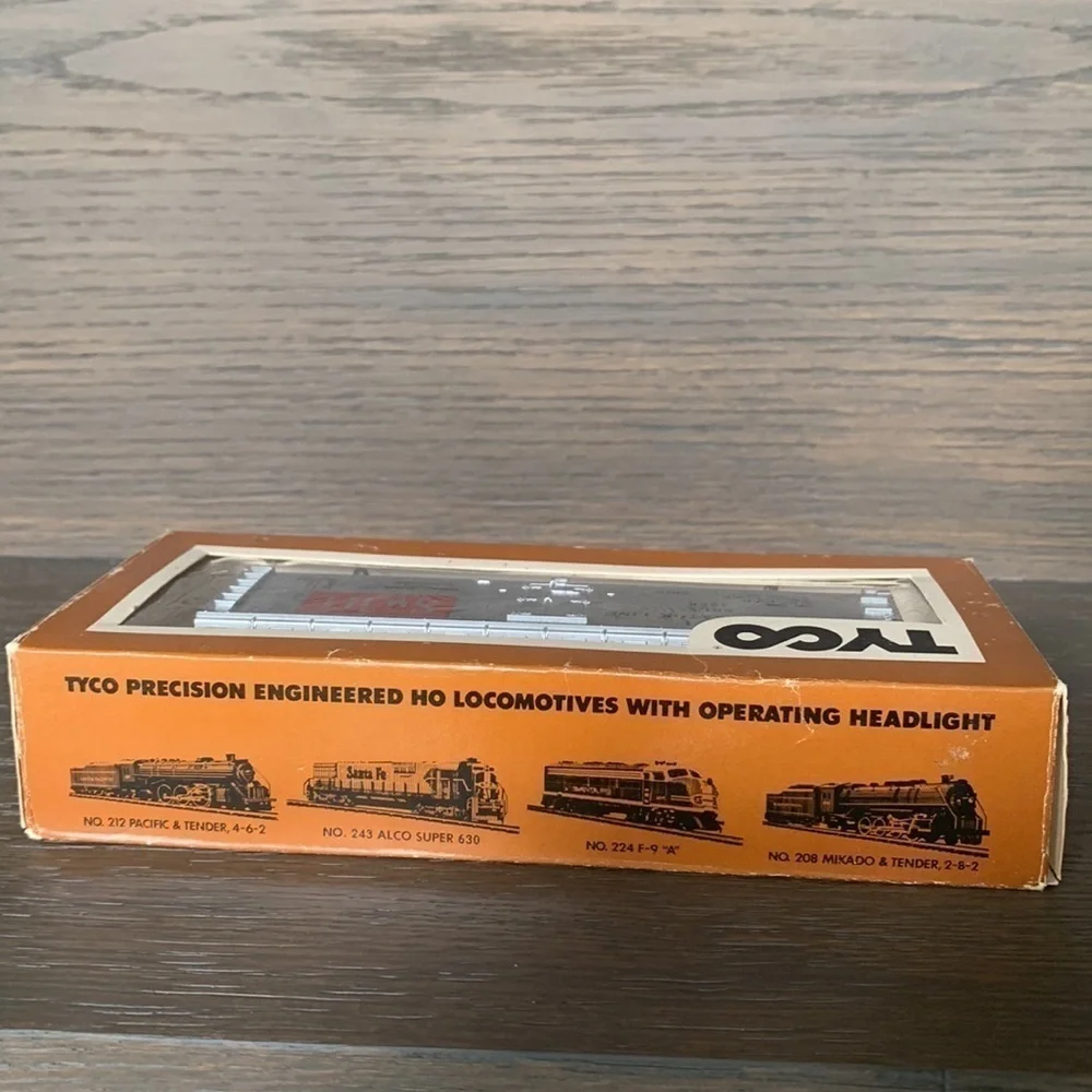 Tyco train 75”